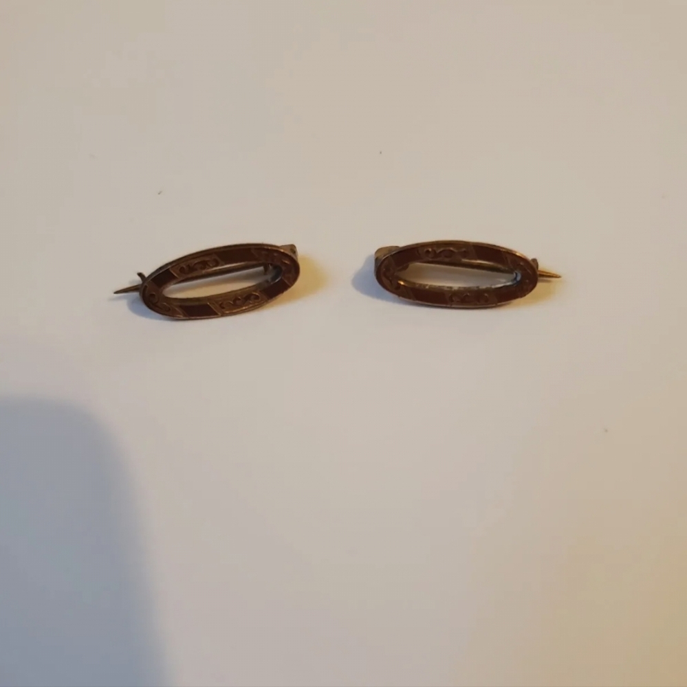 Vintage Gold Lingerie Guards/Clips